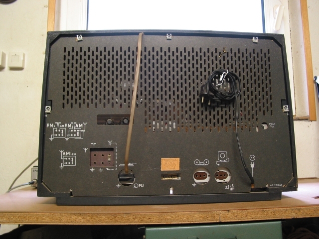Remise en état d'un récepteur Philips B6X63A (1956) B6x63a-03